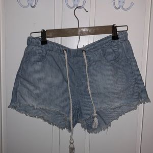 Aerie M blue cotton shorts with rope ties